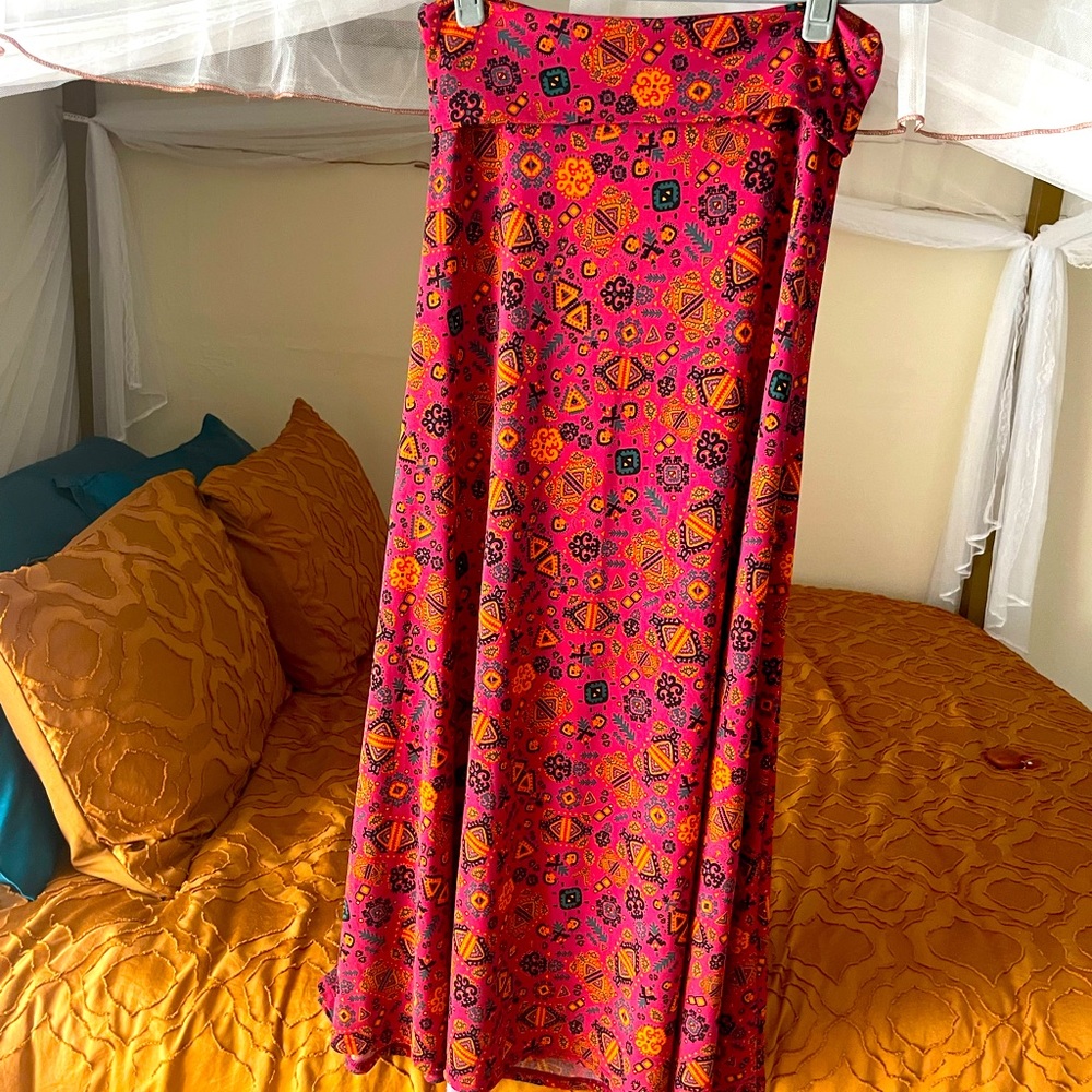 LuLaRoe Long Flowy Skirt